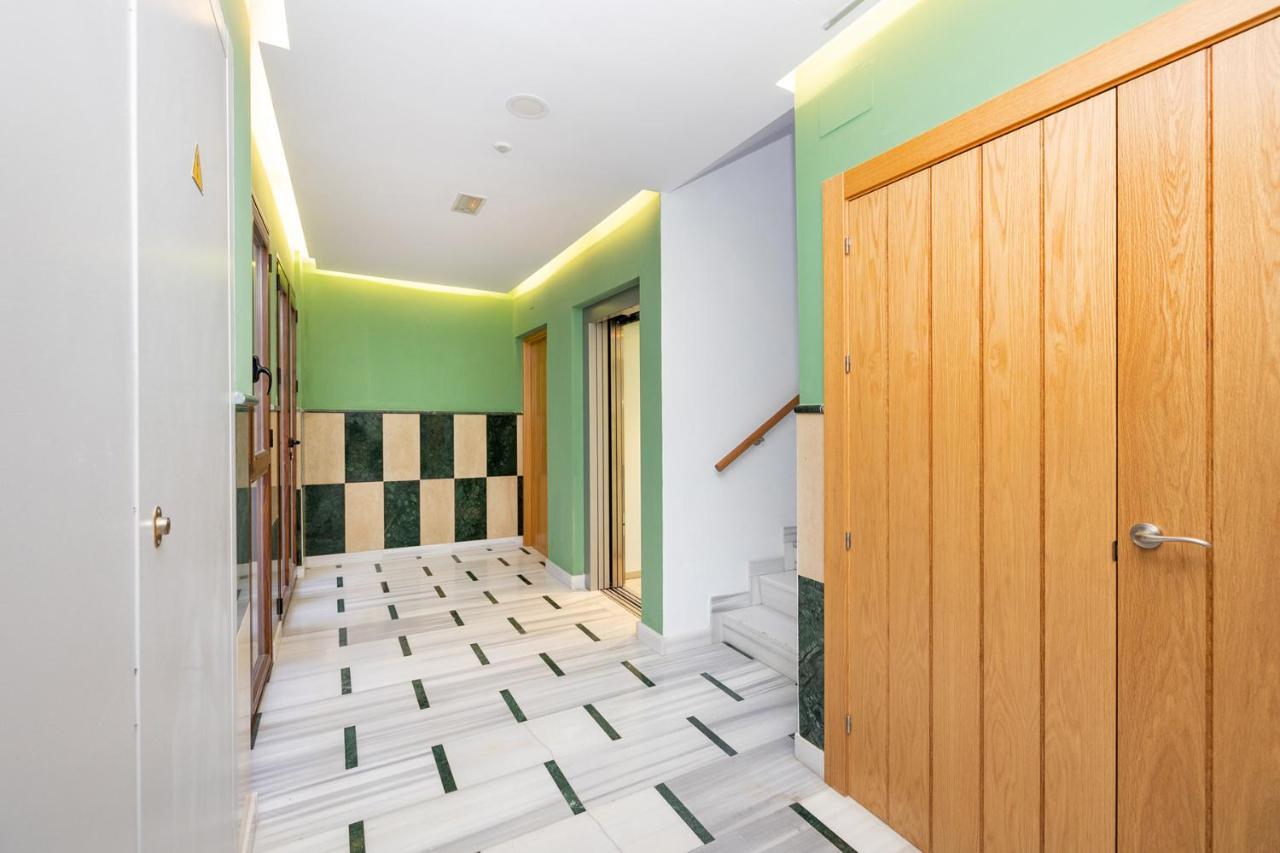 Grace Apartments - 3 Bedroom City Centre Granada Esterno foto